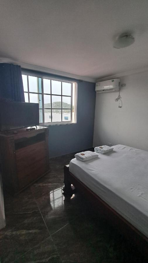 Hostal Oceans Paradise ซานอันเดรส ภายนอก รูปภาพ