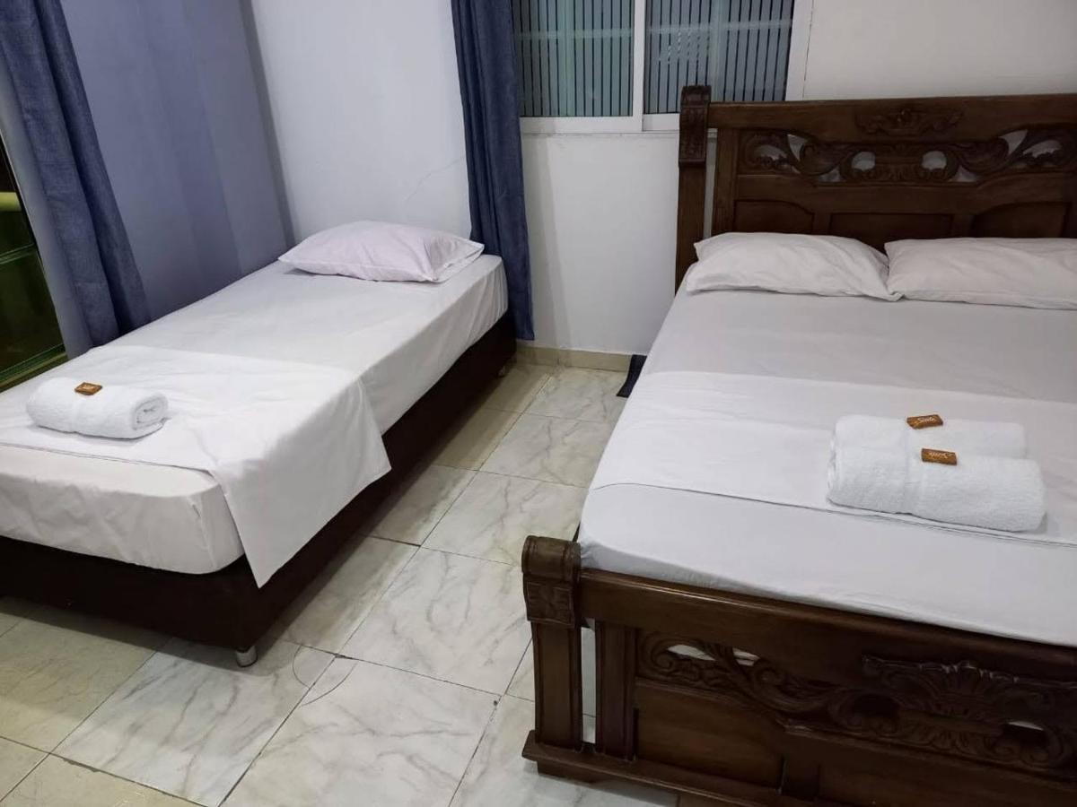 Hostal Oceans Paradise ซานอันเดรส ภายนอก รูปภาพ